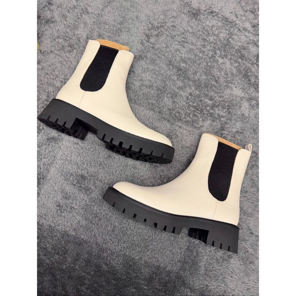 Michael Kors Asher Flat Bootie in cream, Size Women’s 10. Brand new in box!